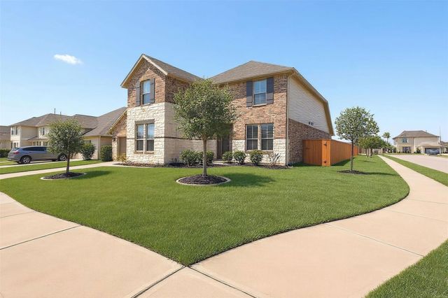 8502 Oceanmist Cove Drive, Cypress, TX 77433