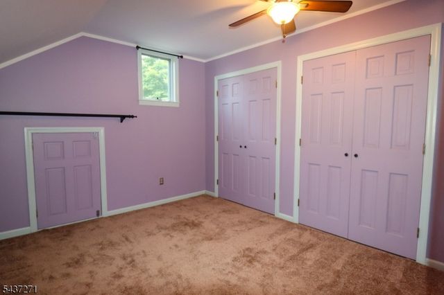 19 Mckinley Dr, Rockaway Boro, NJ 07866