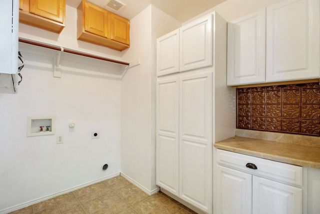 8141 Plateau Drive, Fort Worth, TX 76120