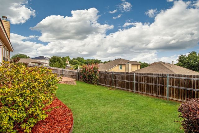 8141 Plateau Drive, Fort Worth, TX 76120
