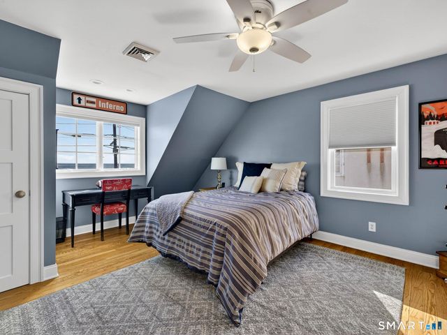 382 Maple Avenue, Old Saybrook, CT 06475