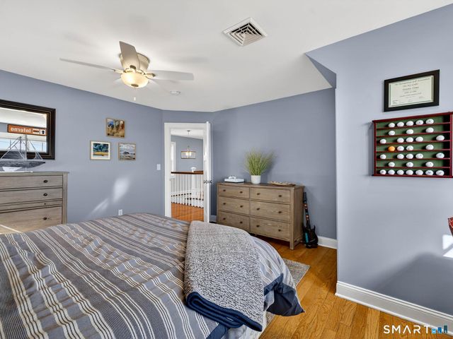 382 Maple Avenue, Old Saybrook, CT 06475