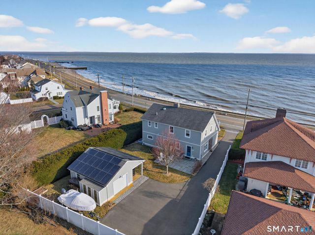 382 Maple Avenue, Old Saybrook, CT 06475