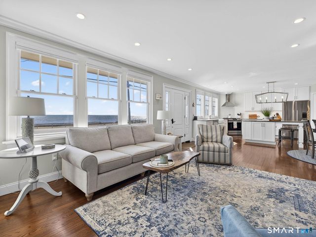 382 Maple Avenue, Old Saybrook, CT 06475