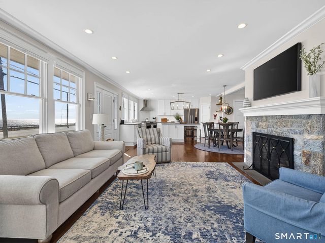 382 Maple Avenue, Old Saybrook, CT 06475