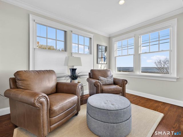 382 Maple Avenue, Old Saybrook, CT 06475