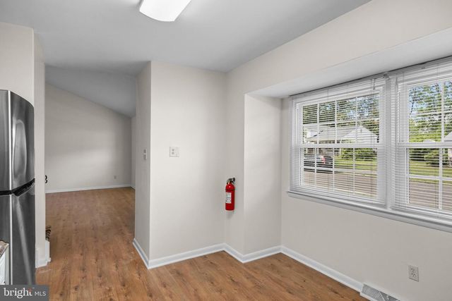 334 CLEVELAND AVE, West Berlin, NJ 08091