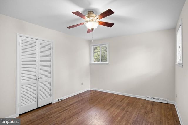 334 CLEVELAND AVE, West Berlin, NJ 08091