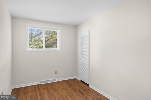 334 CLEVELAND AVE, West Berlin, NJ 08091