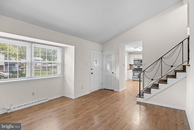 334 CLEVELAND AVE, West Berlin, NJ 08091