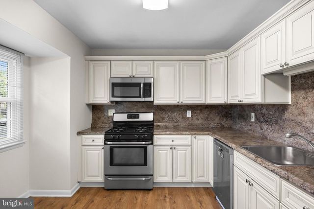 334 CLEVELAND AVE, West Berlin, NJ 08091