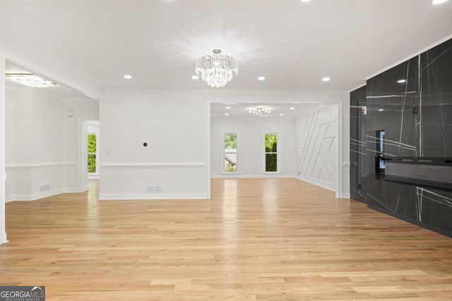 762 Bedford Oaks Drive, Marietta, GA 30068