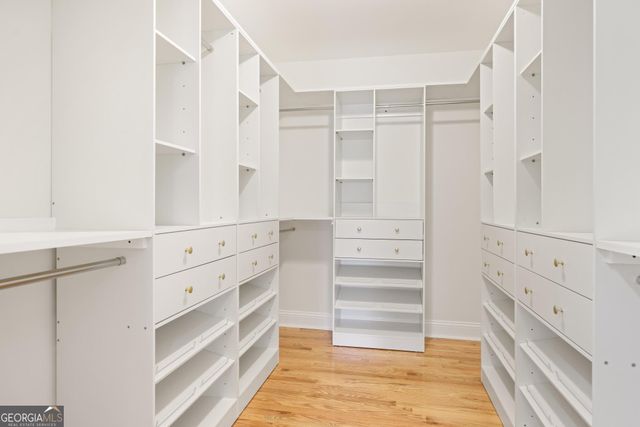 762 Bedford Oaks Drive, Marietta, GA 30068