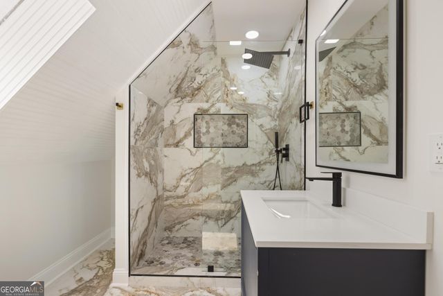 762 Bedford Oaks Drive, Marietta, GA 30068