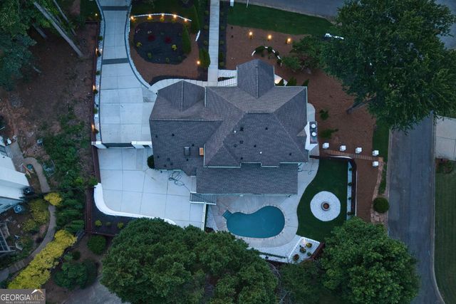 762 Bedford Oaks Drive, Marietta, GA 30068