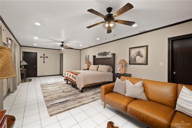 44 N San Julian Road, Roma, TX 78584