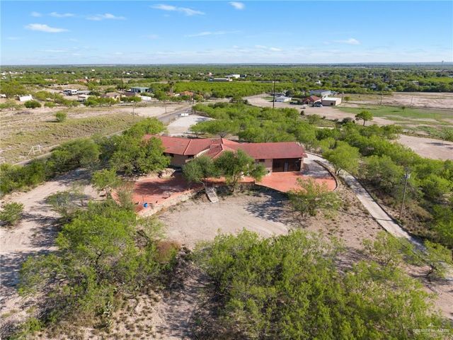 44 N San Julian Road, Roma, TX 78584