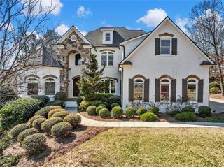 2324 Weeping Oak Drive, Braselton, GA 30517