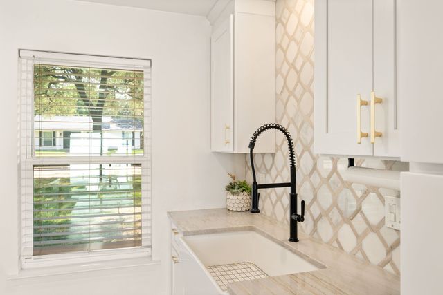 2028 Cap Rock Drive, Richardson, TX 75080