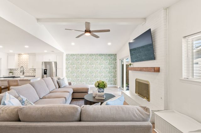 2028 Cap Rock Drive, Richardson, TX 75080