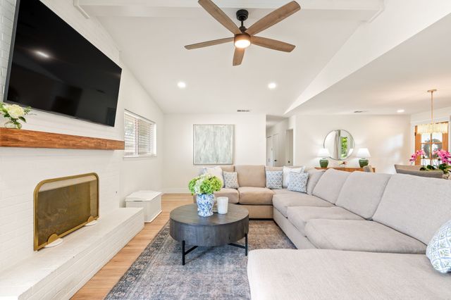 2028 Cap Rock Drive, Richardson, TX 75080