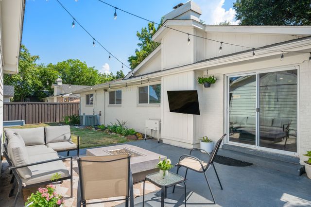 2028 Cap Rock Drive, Richardson, TX 75080
