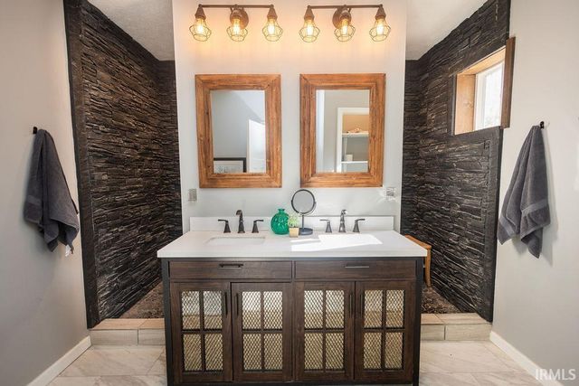 9034 W Mallory Road, Bloomington, IN 47404