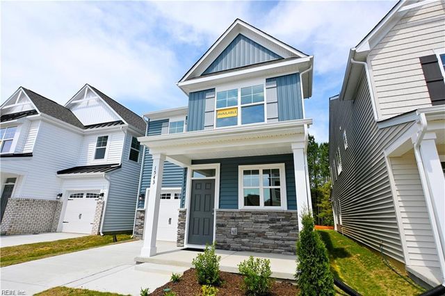 1531 Waltham LN, Newport News, VA 23608
