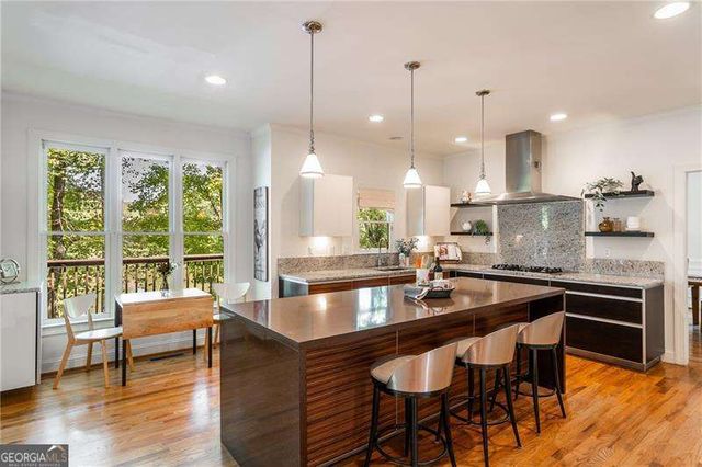 200 Red Gate Terrace, Canton, GA 30115