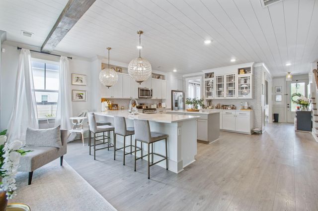 197 Winding Branch Drive, Summerville, SC 29486