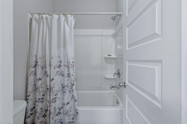 197 Winding Branch Drive, Summerville, SC 29486