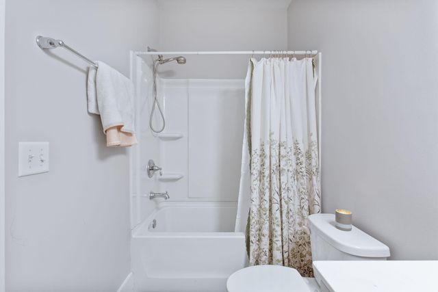 197 Winding Branch Drive, Summerville, SC 29486