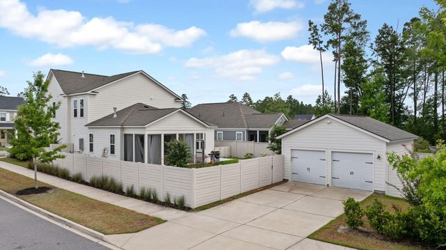 197 Winding Branch Drive, Summerville, SC 29486