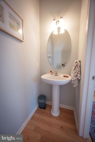 36 OLD CEDARBROOK RD, Wyncote, PA 19095