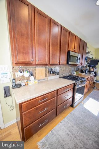 36 OLD CEDARBROOK RD, Wyncote, PA 19095