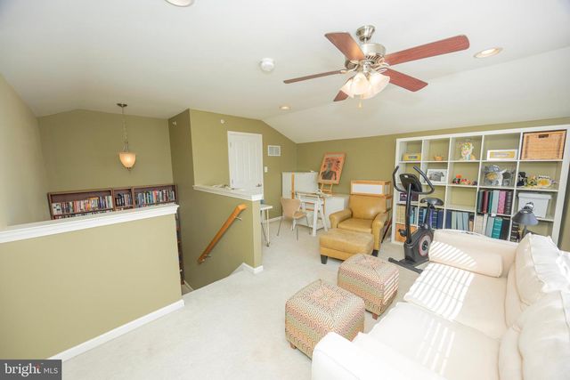 36 OLD CEDARBROOK RD, Wyncote, PA 19095