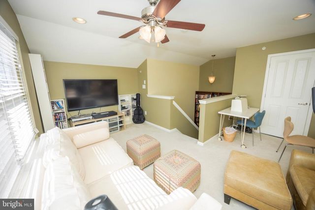 36 OLD CEDARBROOK RD, Wyncote, PA 19095