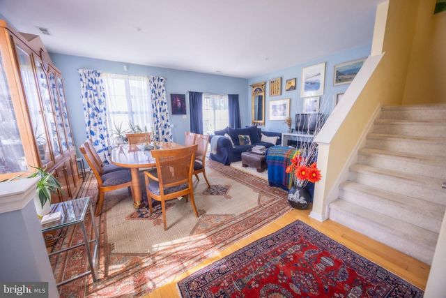 36 OLD CEDARBROOK RD, Wyncote, PA 19095