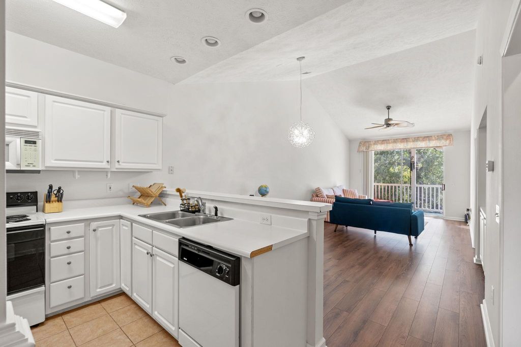 620 River Oaks Dr Apt 53H, Myrtle Beach, SC 29579 — photo 5