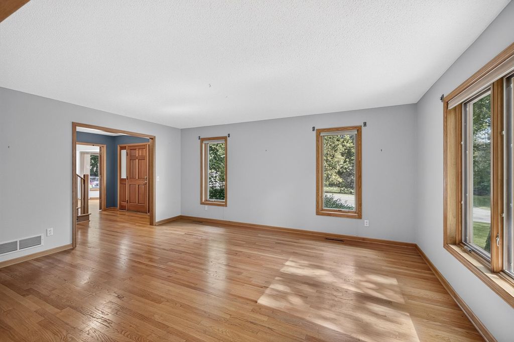 4840 Sparrow Road, Minnetonka, MN 55345 — photo 4