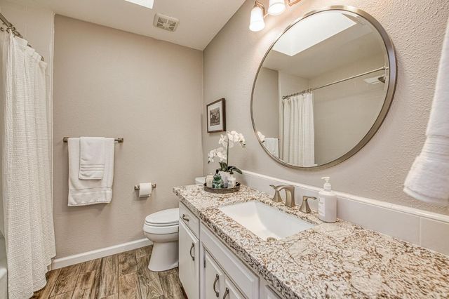 2543 15th Avenue, Kingsburg, CA 93631