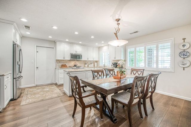 2543 15th Avenue, Kingsburg, CA 93631