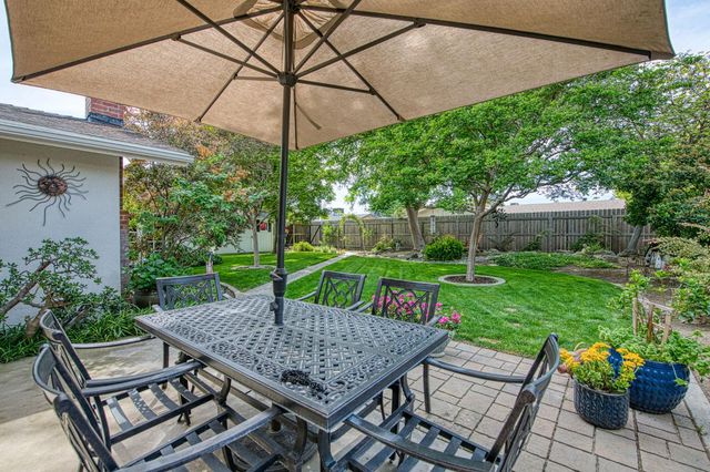 2543 15th Avenue, Kingsburg, CA 93631