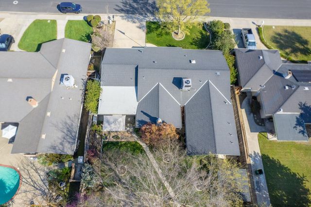 2543 15th Avenue, Kingsburg, CA 93631