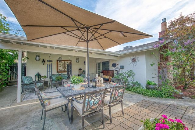 2543 15th Avenue, Kingsburg, CA 93631