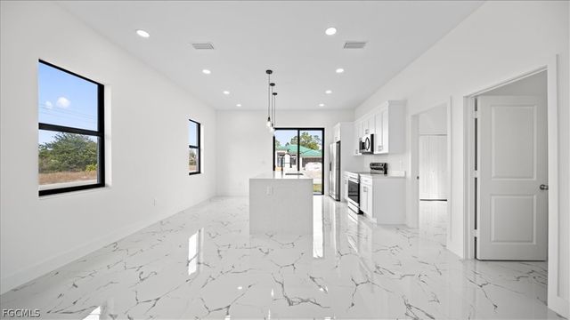 747 Anaconda AVE S, Lehigh Acres, FL 33974