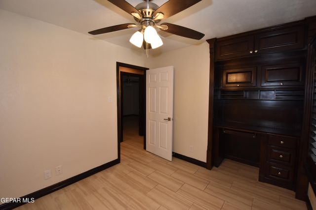 10800 SAIGON Drive, El Paso, TX 79925