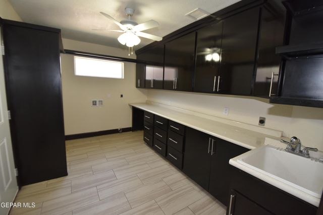 10800 SAIGON Drive, El Paso, TX 79925
