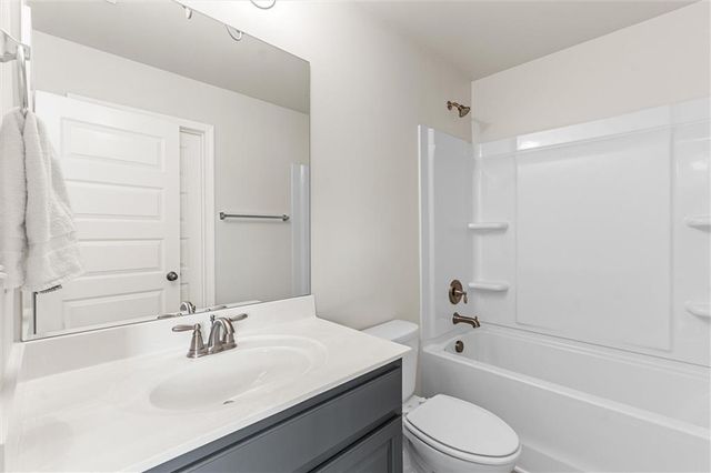 705 Lilac Mist Drive, Loganville, GA 30052