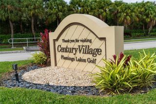 1200 SW 137th Ave 211E, Pembroke Pines, FL 33027